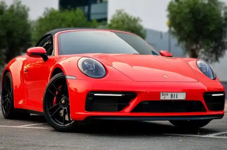 Rent porsche carrera in Dubai
