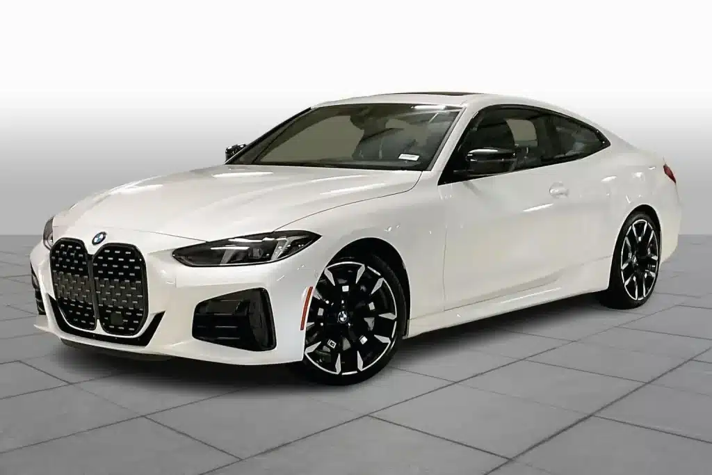 Cabrio car rental Dubai