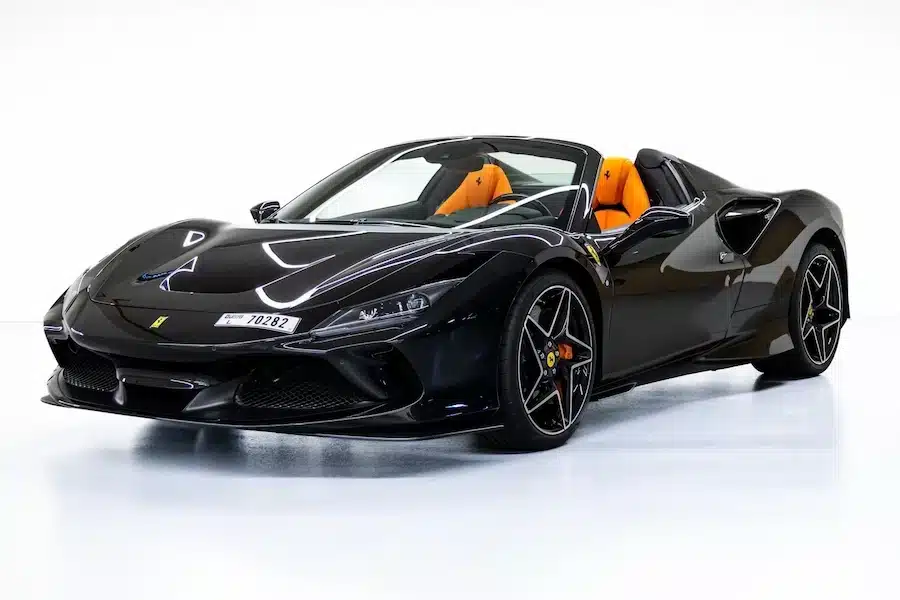 rent ferrari f8  in dubai