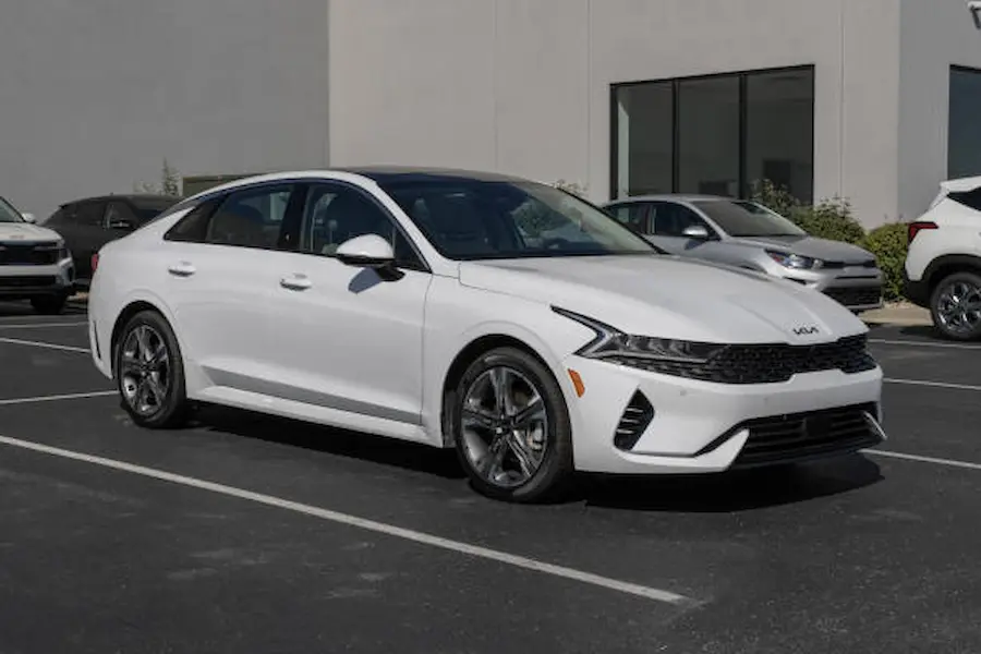 rent kia k5