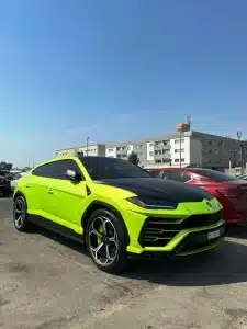 لامبورجيني اوروس 2024 أخضر