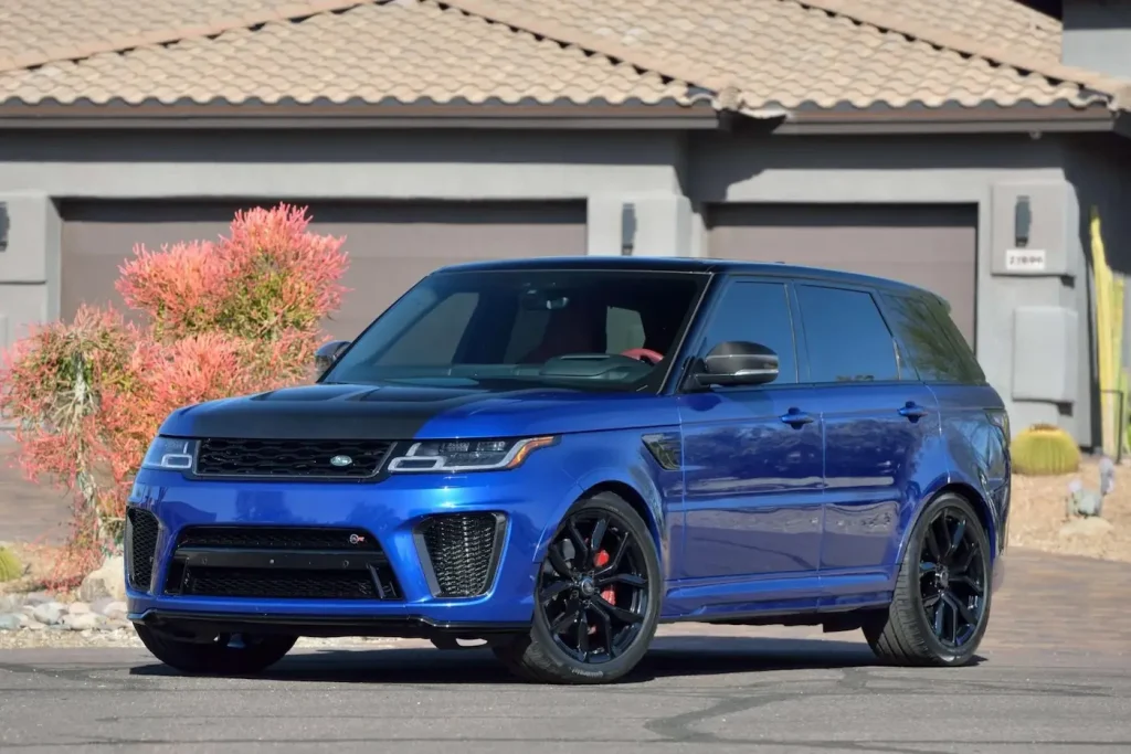 ‏range rover svr rent dubai