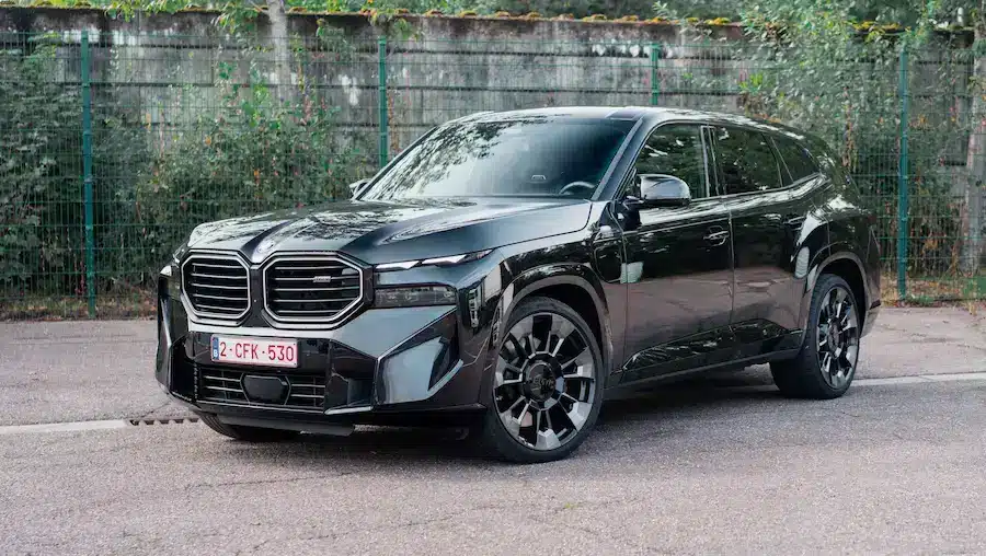 بي إم دبليو إكس إم 2024 1 تأجير BMW XM